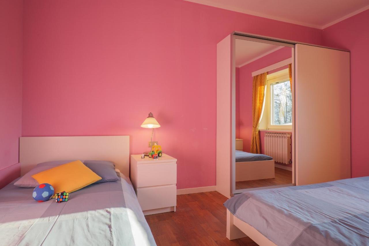 Appartamento Casa Del Sole 4 Colico Esterno foto