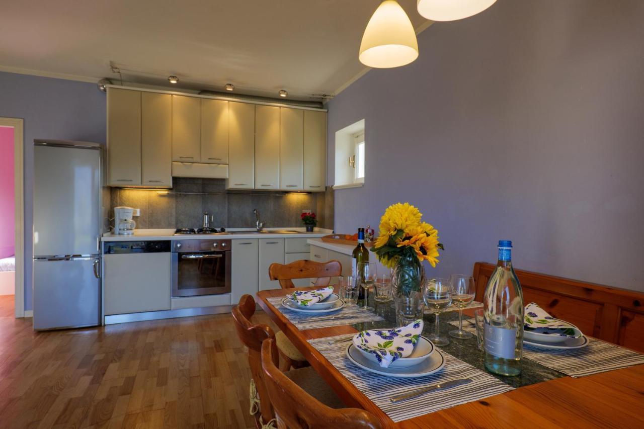 Appartamento Casa Del Sole 4 Colico Esterno foto